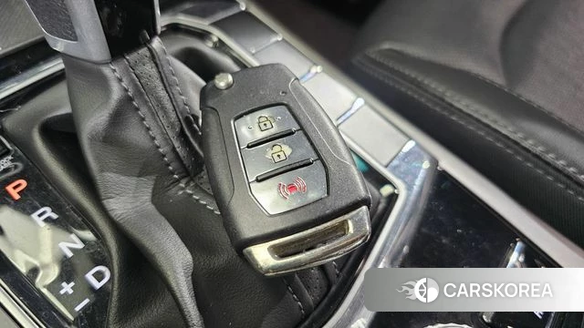 Ssangyong Beautiful Korando id 4848269 из Кореи 9