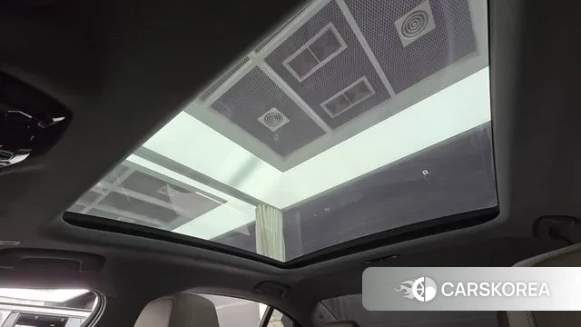 BMW 5 Series (G60) id 3739533 из Кореи 9