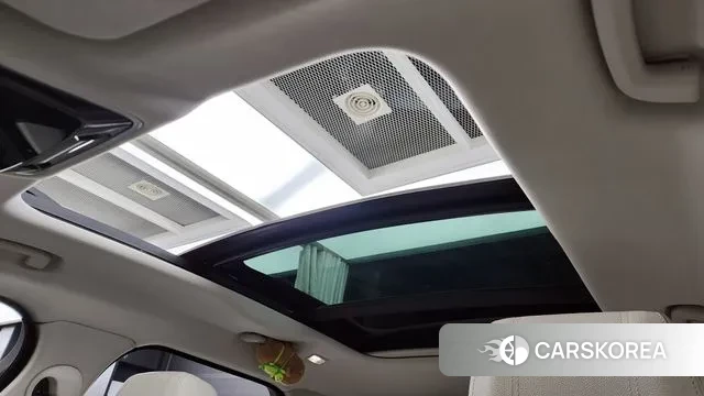 Land Rover Range Rover Velar id 3661901 из Кореи 9