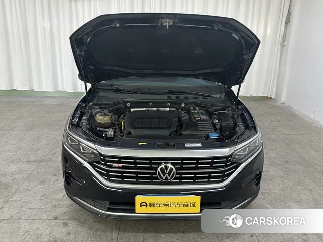 Volkswagen Passat id 4278579 из Китая 9