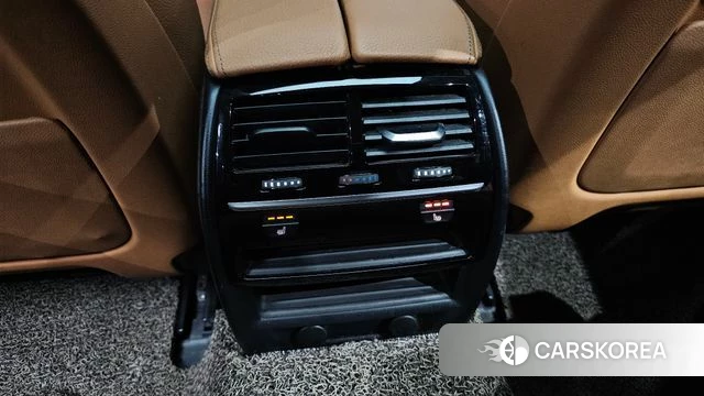 BMW 5 Series (G30) id 3801601 из Кореи 9