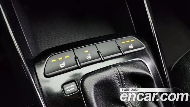 Kia Stonic id 2952220 из Кореи 9