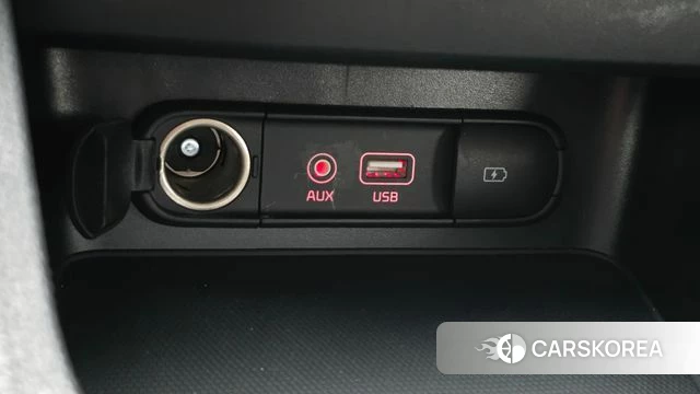 Kia Come New K3 id 4836862 из Кореи 9