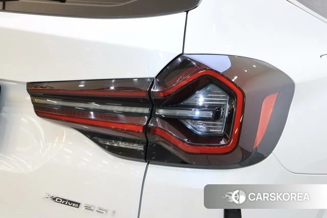 BMW X3 id 4300891 из Китая 9