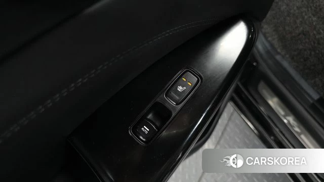 Kia K7 Premier Hybrid id 3827853 из Кореи 9