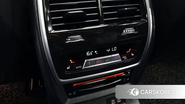 BMW X7 (G07) id 3534427 из Кореи 9