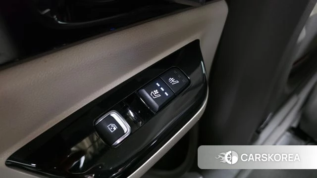 Kia Carnival 4th generation id 4848154 из Кореи 9