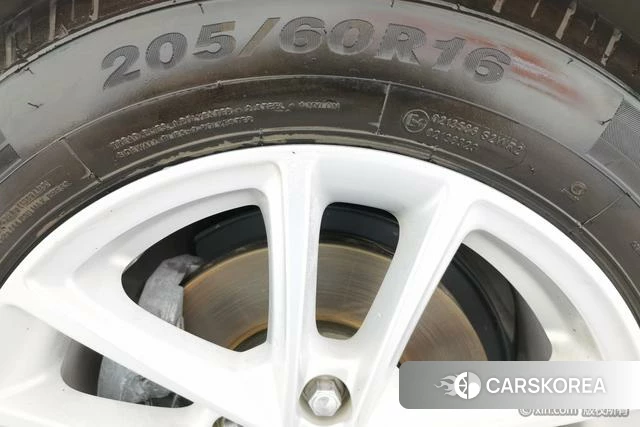 Ford Fox id 4254292 из Китая 9