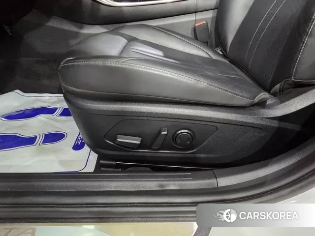 Hyundai Sonata (DN8) id 3543708 из Кореи 9