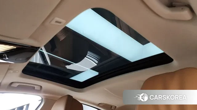 BMW 5 Series (G30) id 3507976 из Кореи 9