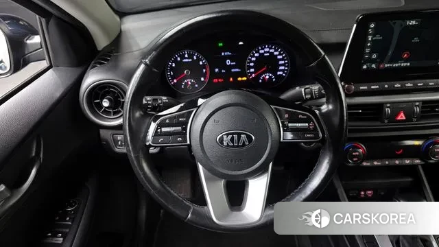 Kia Come New K3 id 3677345 из Кореи 9