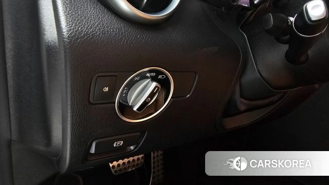 Mercedes-Benz SLC-Class R172 id 4596133 из Кореи 9