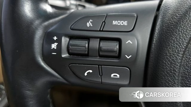 Kia The New Carnival id 4384692 из Кореи 9