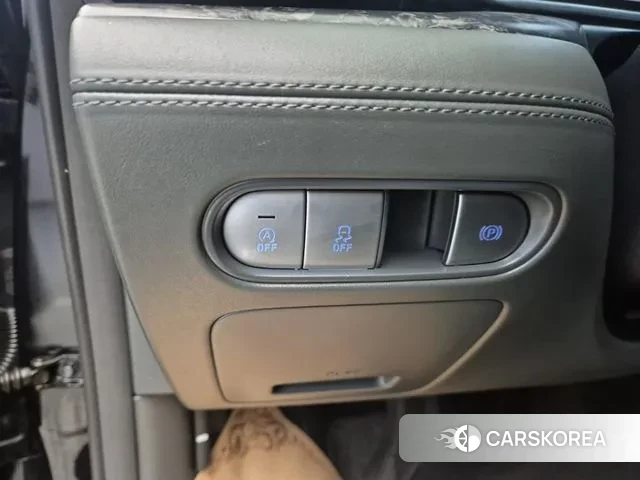 Genesis G90 (RS4) id 3701761 из Кореи 9