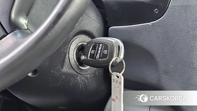 Hyundai The New Grand Starex id 4520458 из Кореи 9