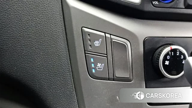 Hyundai The New Grand Starex id 3536287 из Кореи 9