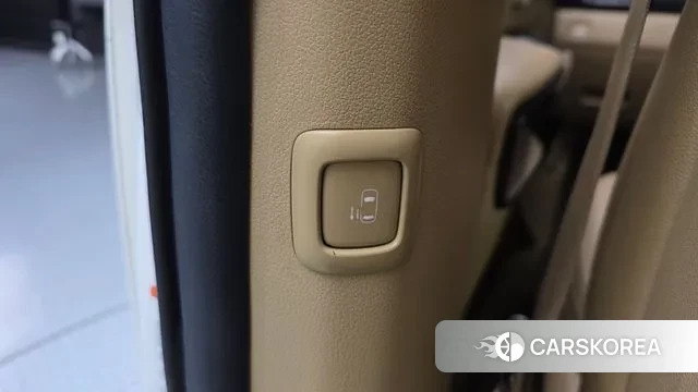 Kia The New Carnival id 3563296 из Кореи 9