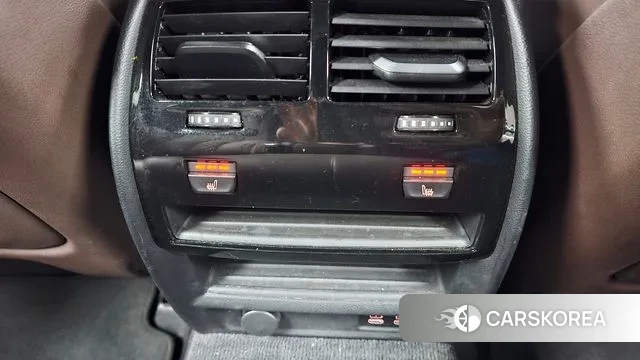 BMW 5 Series (G30) id 3635540 из Кореи 9