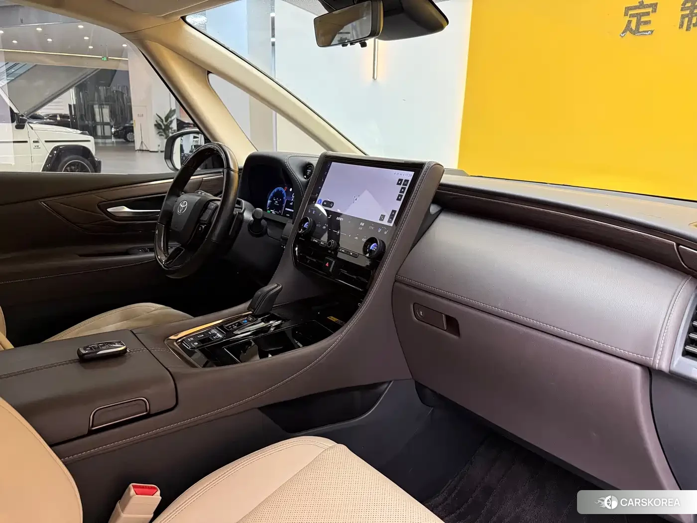Toyota Elfa id 4622592 из Китая 9