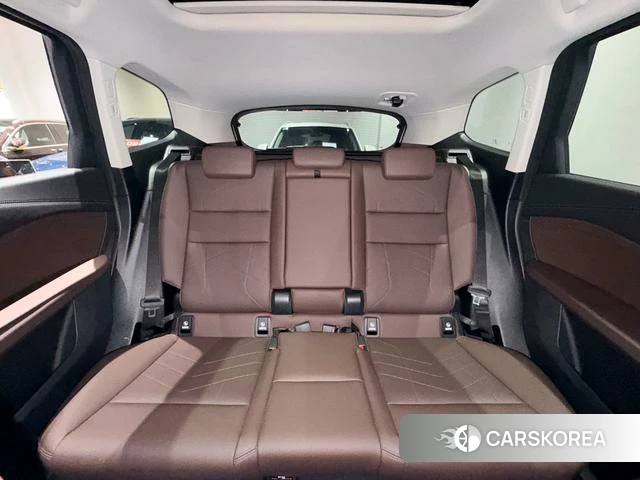 BMW X1 id 4264011 из Китая 9