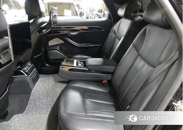 Audi A8 (D5) id 3406453 из Кореи 9