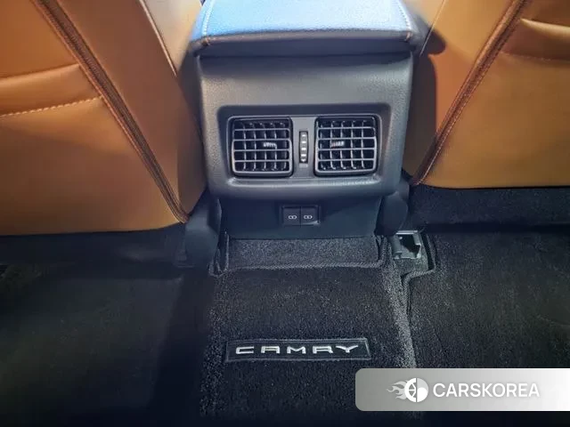 Toyota Camry (XV80) id 3256413 из Кореи 9