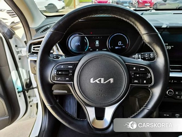 Kia Niro Plus id 4753438 из Кореи 9