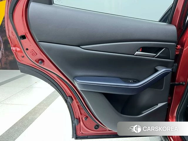 Mazda CX-30 id 4259160 из Китая 9