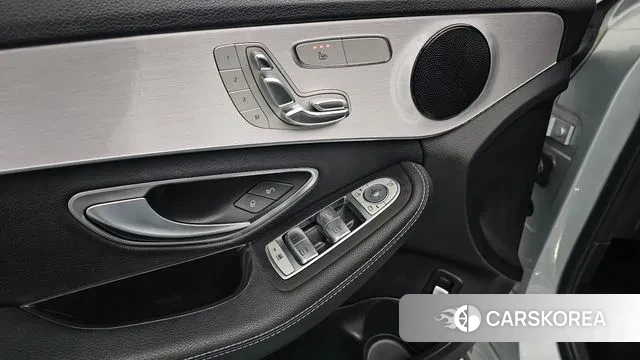 Mercedes-Benz C-Class W205 id 3335733 из Кореи 9