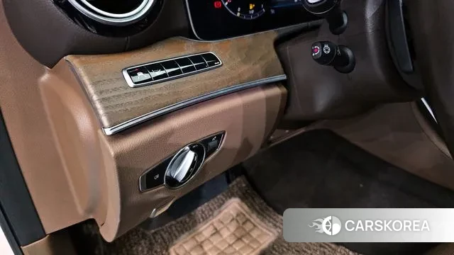 Mercedes-Benz E-Class W213 id 3239124 из Кореи 9