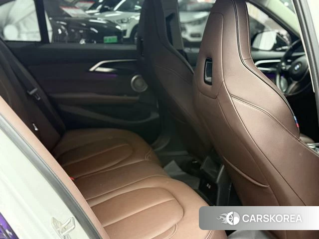 BMW 1 series id 4314116 из Китая 9
