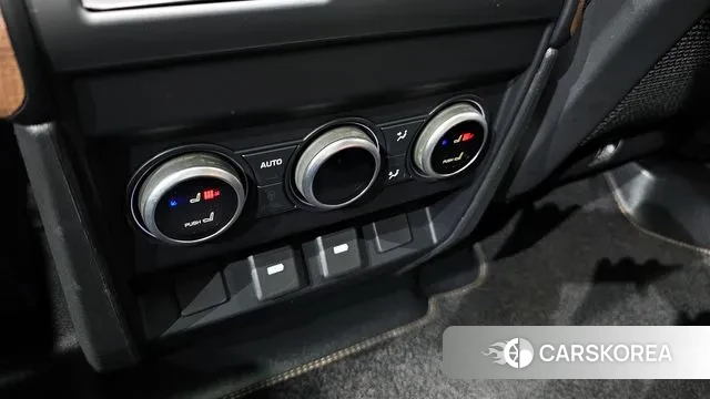 Land Rover Defender (L663) id 3442096 из Кореи 9