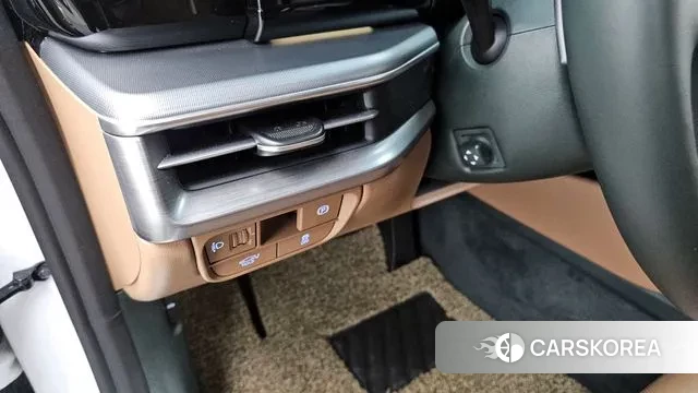 Hyundai Grandeur (GN7) id 3426641 из Кореи 9