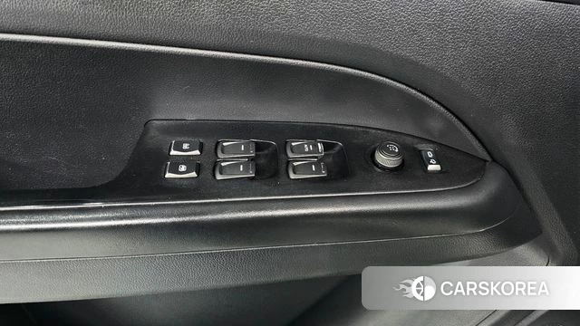 Ssangyong The New Rexton Sports Cannes id 4586214 из Кореи 9