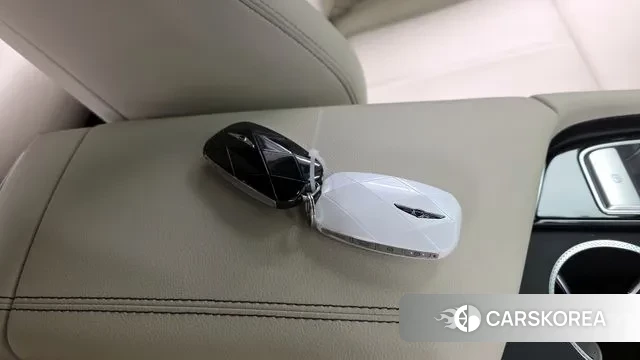 Genesis The New G70 id 3689463 из Кореи 9