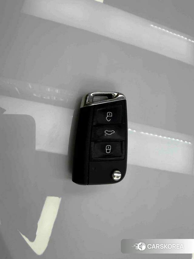 Volkswagen Tiguan X id 4260129 из Китая 9
