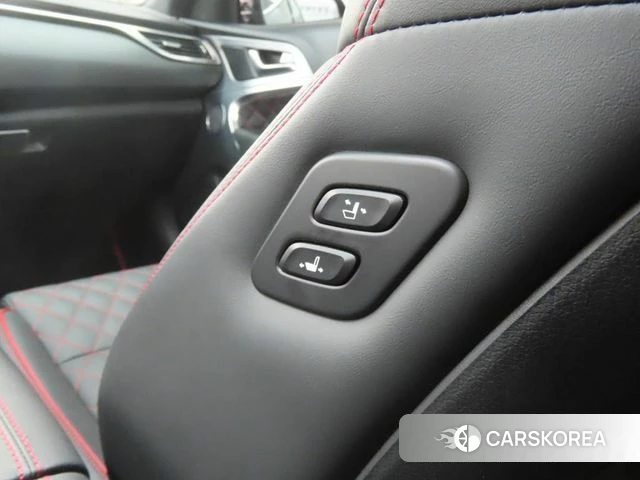 Genesis G70 id 3834216 из Кореи 9