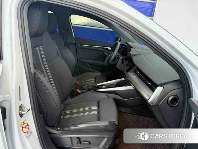Audi A3 id 4313912 из Китая 9