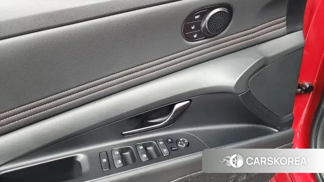 Hyundai Avante (CN7) id 3760184 из Кореи 9