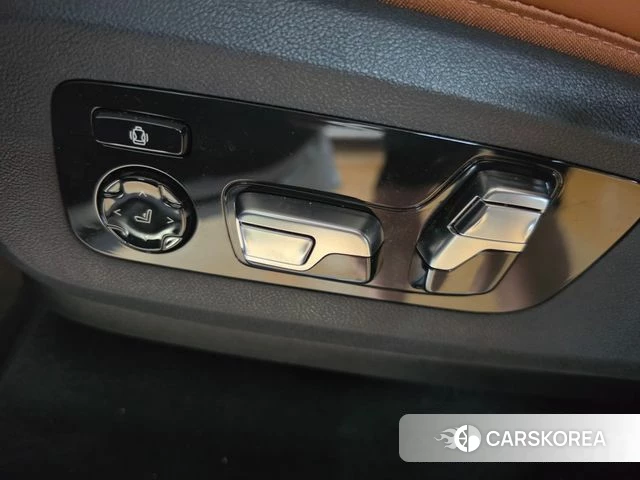BMW X7 (G07) id 4505191 из Кореи 9
