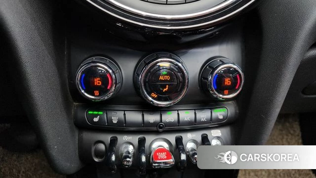 Mini Cooper S Convertible id 4203808 из Кореи 9