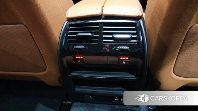 BMW 5 Series (G30) id 4592479 из Кореи 9