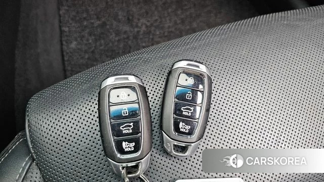 Hyundai Grandeur IG Hybrid id 4471475 из Кореи 9