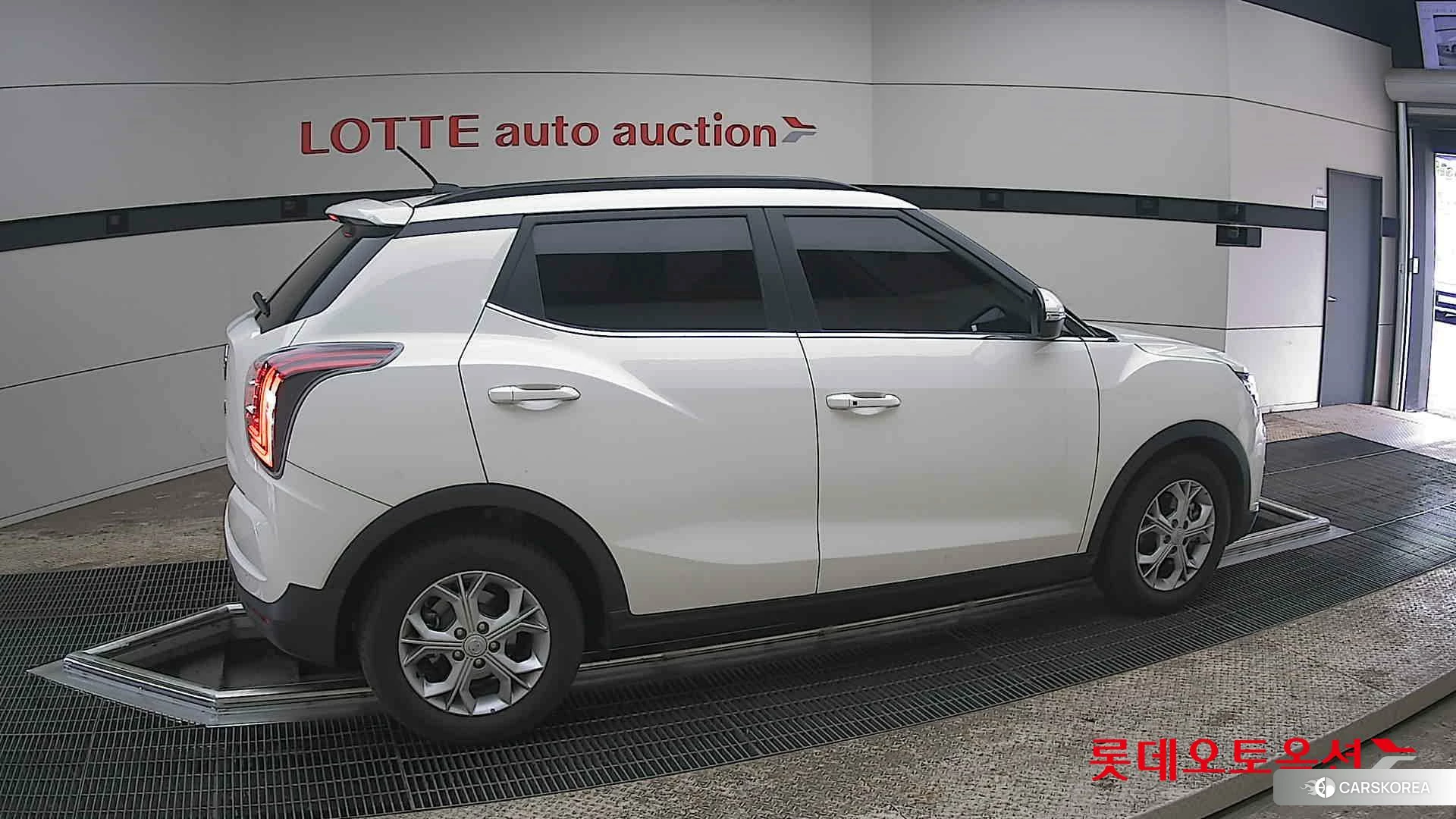 SsangYong Tivoli id 3869455 из Кореи 9