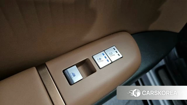 Hyundai Grandeur (GN7) id 3841939 из Кореи 9