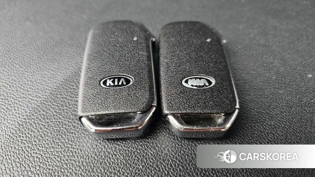 Kia The New Niro id 4402707 из Кореи 9