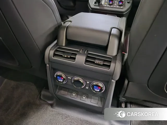 Land Rover Defender (L663) id 3769589 из Кореи 9