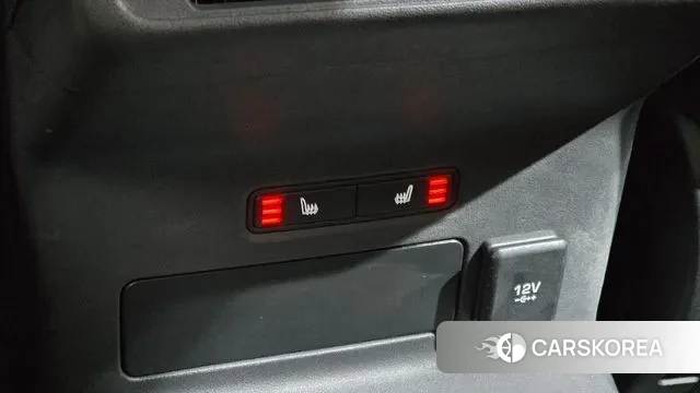 Land Rover Range Rover Velar id 3045335 из Кореи 9