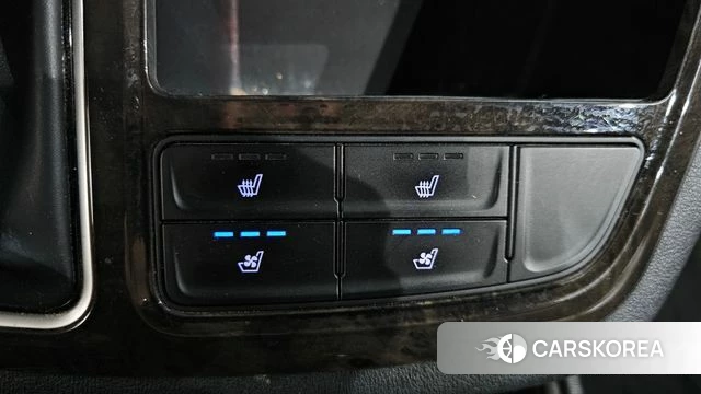 Hyundai The New Grand Starex id 4345782 из Кореи 9