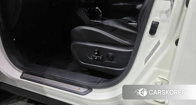 Ssangyong Beautiful Korando id 4424349 из Кореи 9